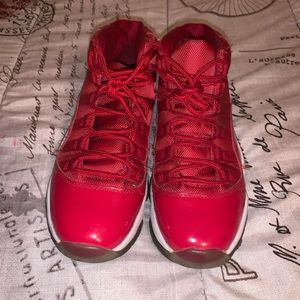 Jordan 11s